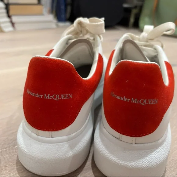 White and Alexander McQueen Red Sneakers
Lightly worn - Picture 6 of 7